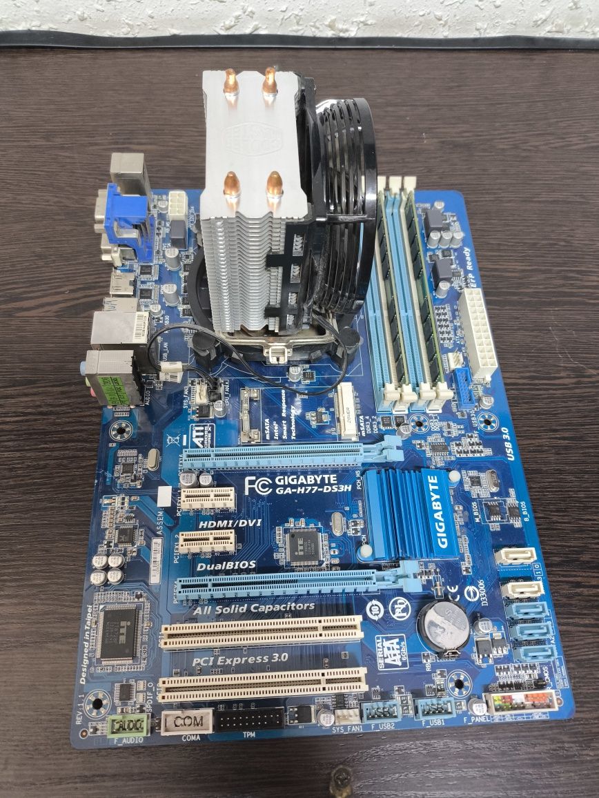Gigabyte H77+i5 2300+16Gb