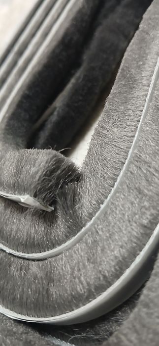 Banda de etansare autoadeziva