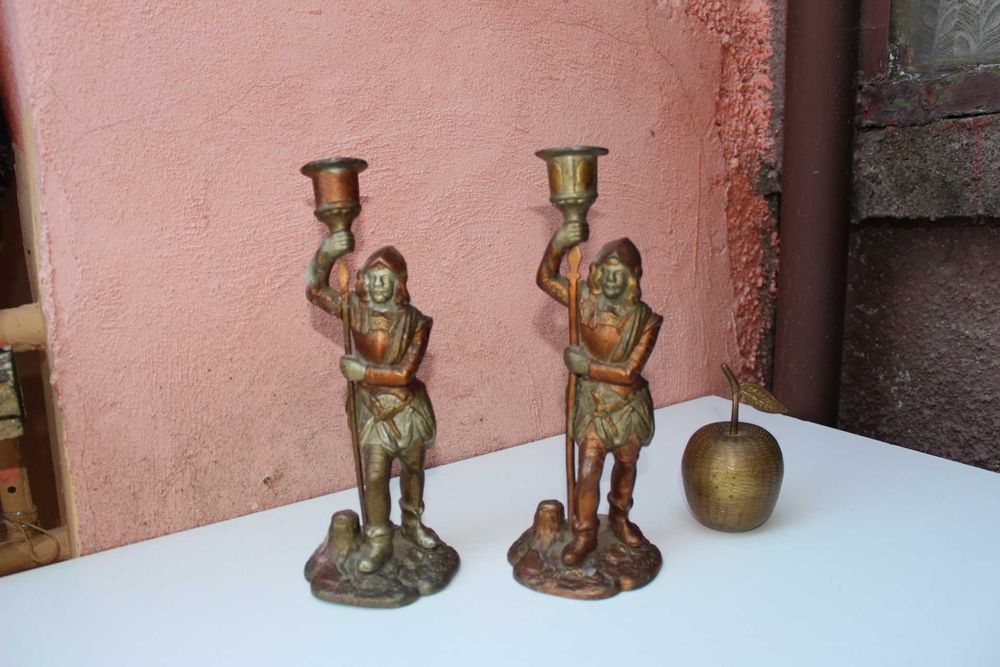 Set 2 sfestnice metal SOLDATI Halebardieri suport lumanare