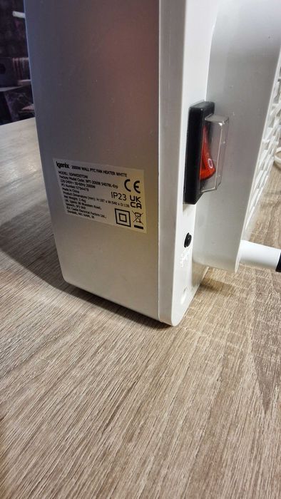 Конвертор Igenix 2000W