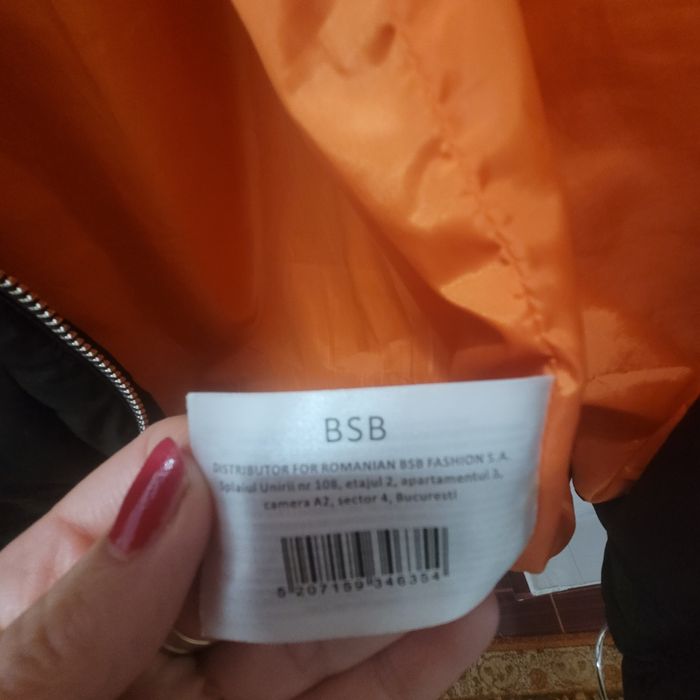Vând geaca femei, marca BSB