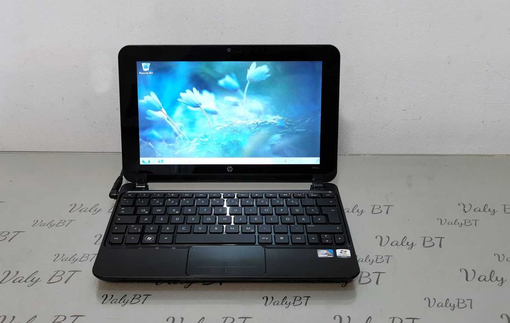 Laptop mini - Hp mini - impecabil