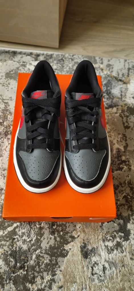 Nike Dunk Low Grey