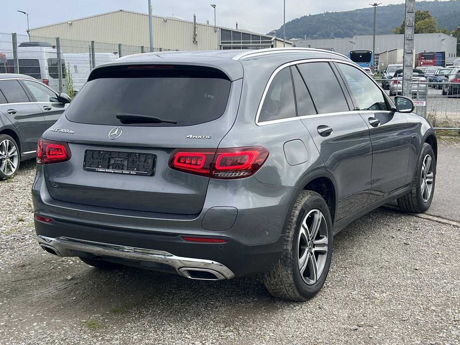 Mercedes GLC 300de Plug-in Hybrid IMPECABILA!!!