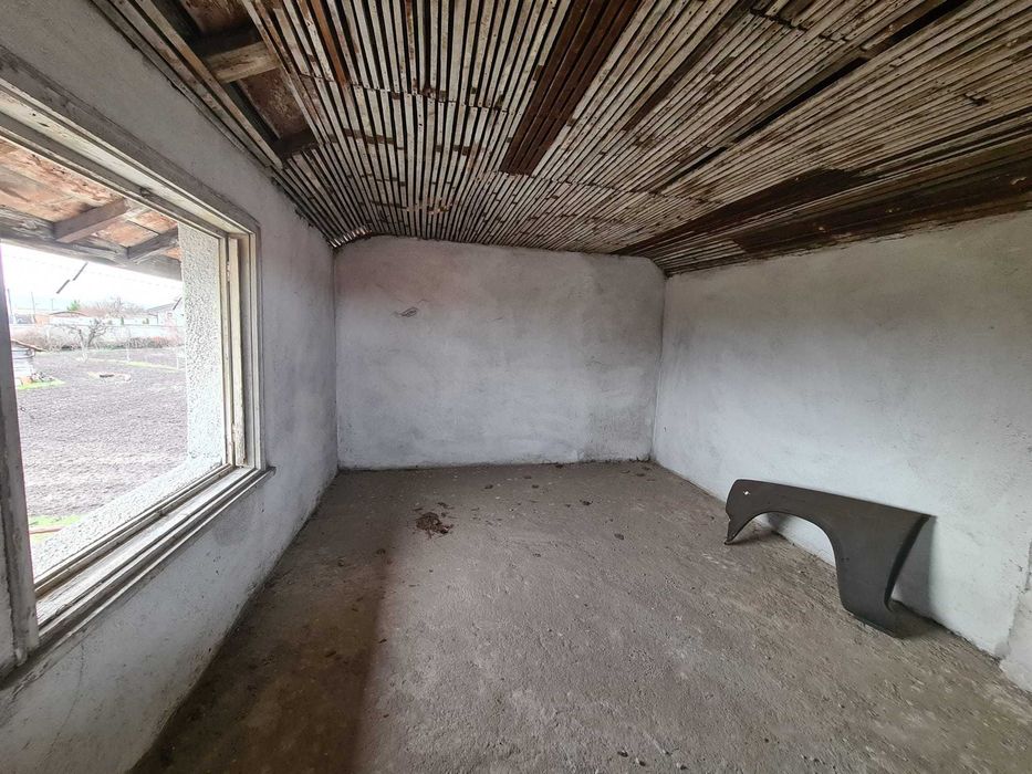 ВИЛА с ДВОРНО МЯСТО в. з. Кенана, град Хасково