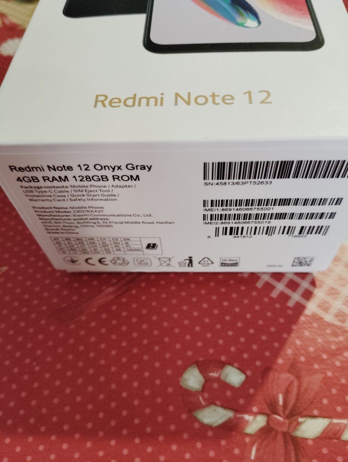Продавам Redmi note 12