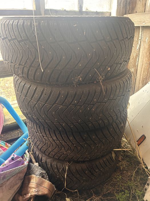 Продам резину зимнию