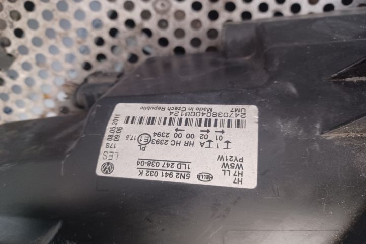 Far dreapta 5N2941032K Volkswagen VW Tiguan 1 5N  [din 2007 pana  2011] seria Crossover 2.0 TDI 4Mo