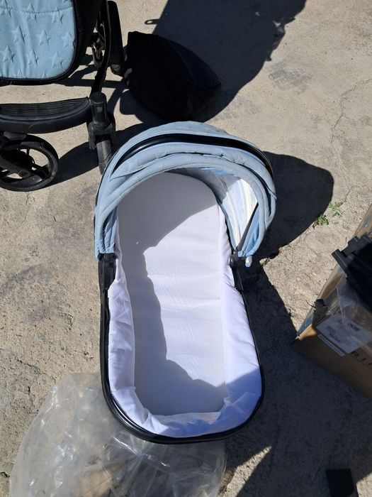 Бебешка количка за момче