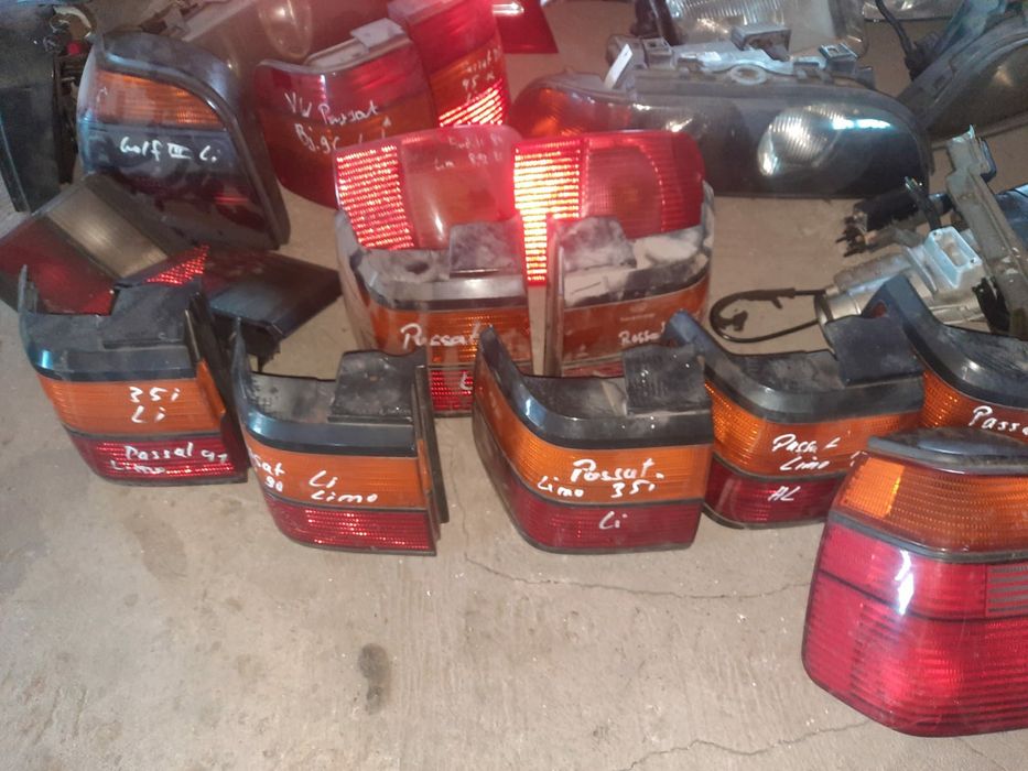 Продам задние стоп сигналы на VW В3 седан пара 30 000тг