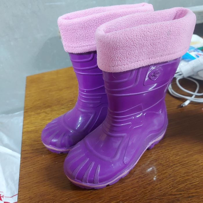 Резиновые фирменные 29размер