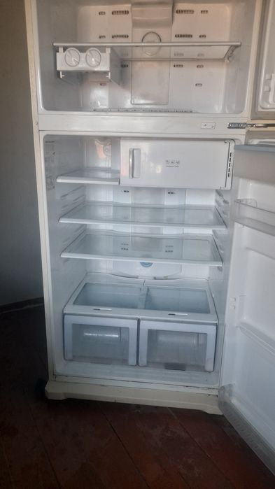 Холодильник,,Samsung,,RT77KAVB