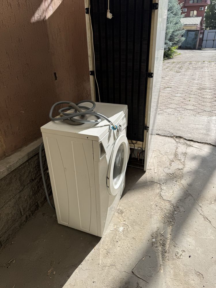 Продам стиральную машинку