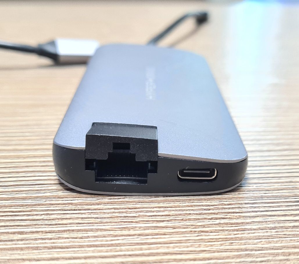 Dock usb C / adaptor multi port usb C Satechi/Belkin/Hyperdrive/Lenovo