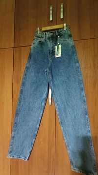 High waist Tapered Jeans Mango 32