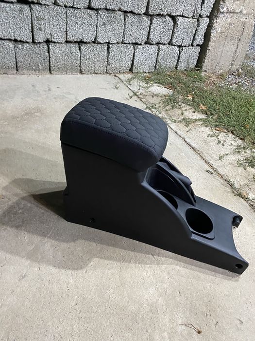 Подлокотники на некси 2 рестайл ,с баром