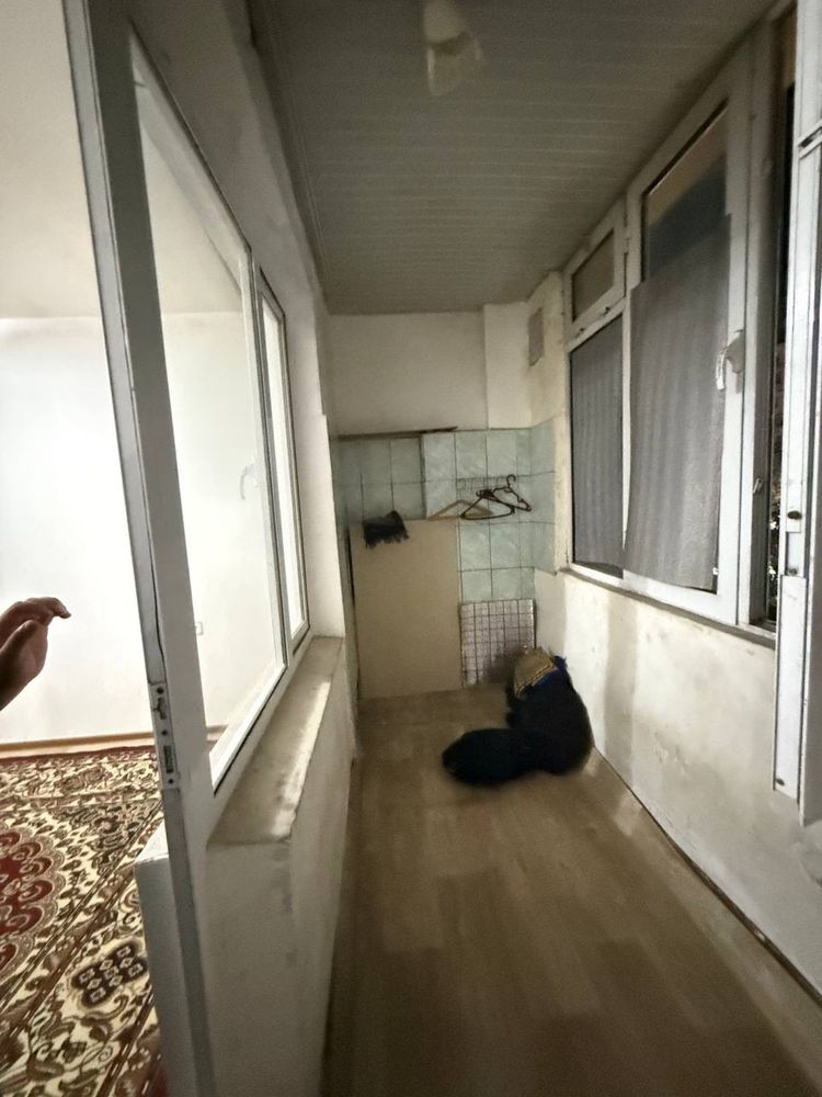 Chilonzor 17 kvartal ijaraga 2 xonalik uy beriladi