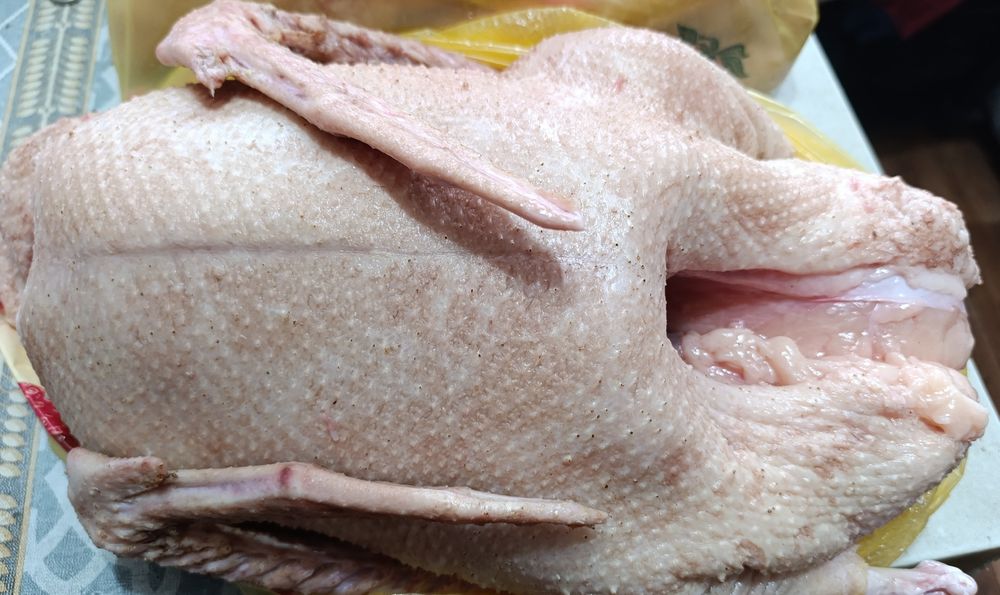 Гусиное мясо, домашнее.