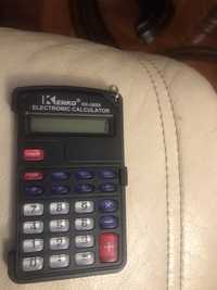 Небольшой электронный калькулятор