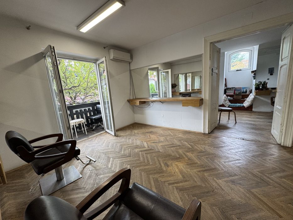 ofer camera intr-un salon premium de infrumusetare pentru inchiriere