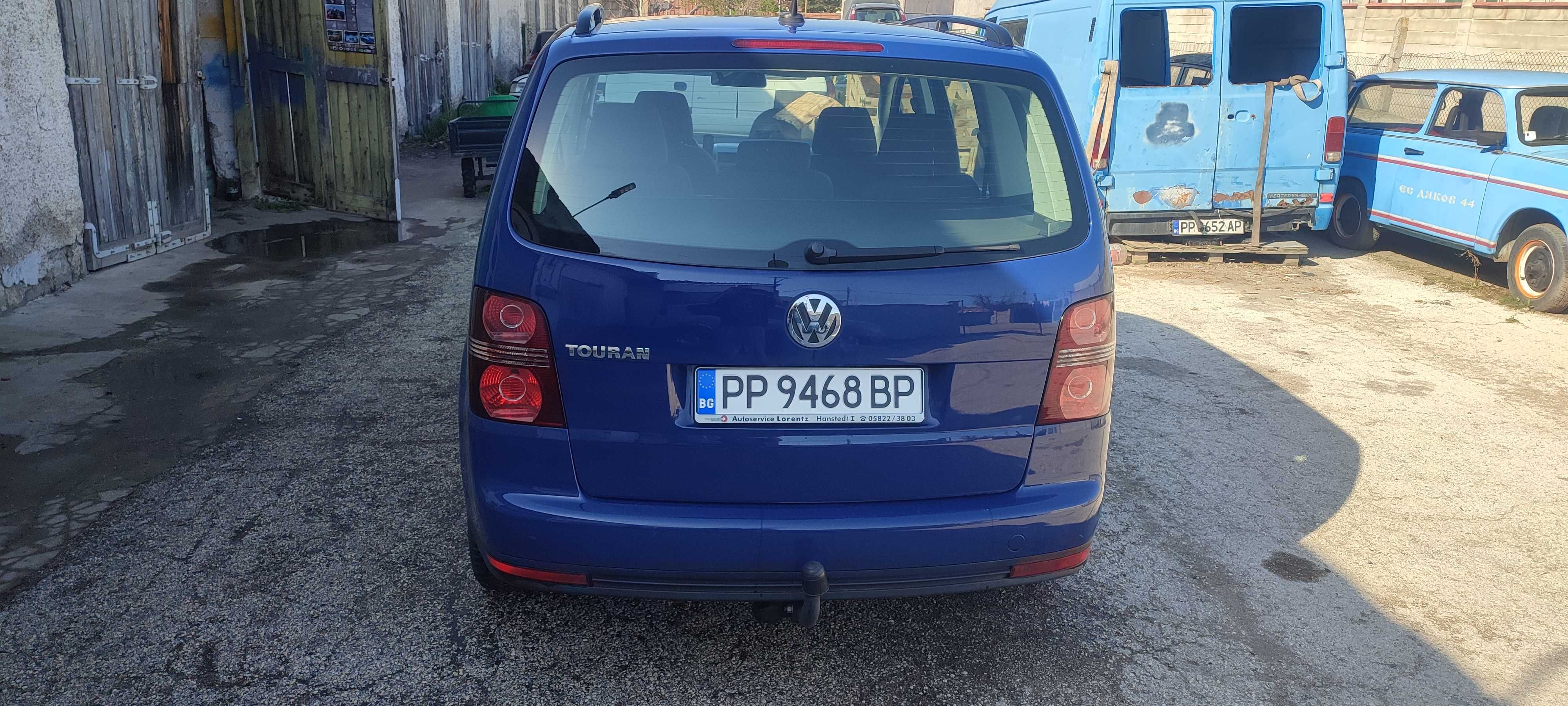 Предлагам VW TOURAN