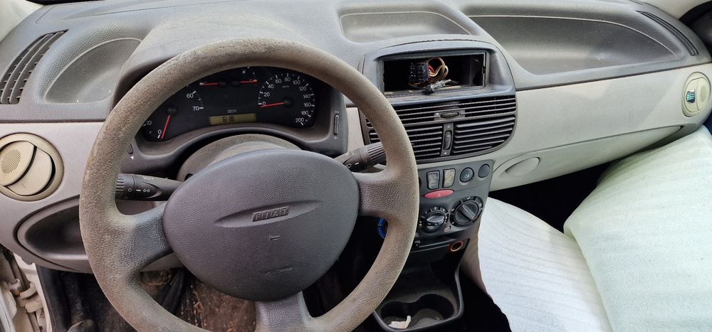 Fiat Punto 1.2 бензин