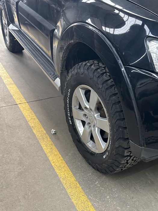 Mitsubishi Pajero V80 3.2d  Automat- Autoutilitara Overlanding