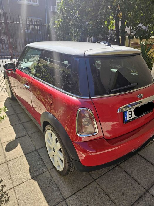 Mini Cooper (cutie automata)