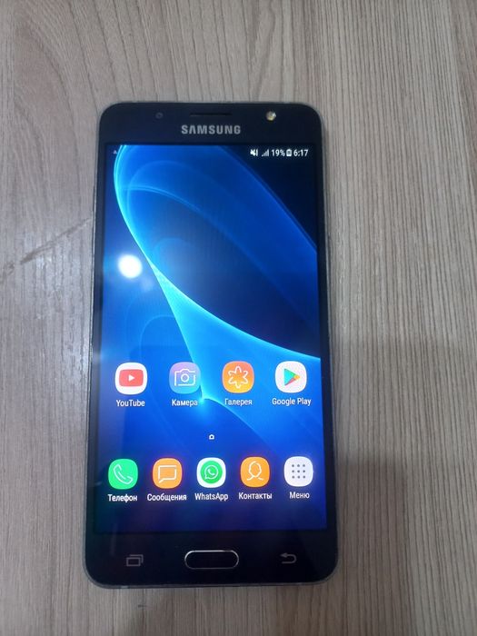 Продам samsung galaxy j5