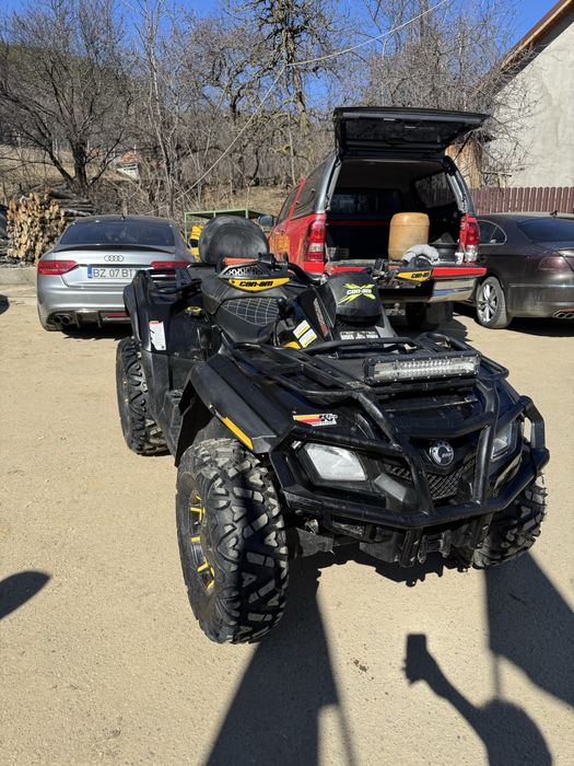 Can Am Outlander Max 800R/ 2011 / Servo / Recent import / VARIANTE ATV