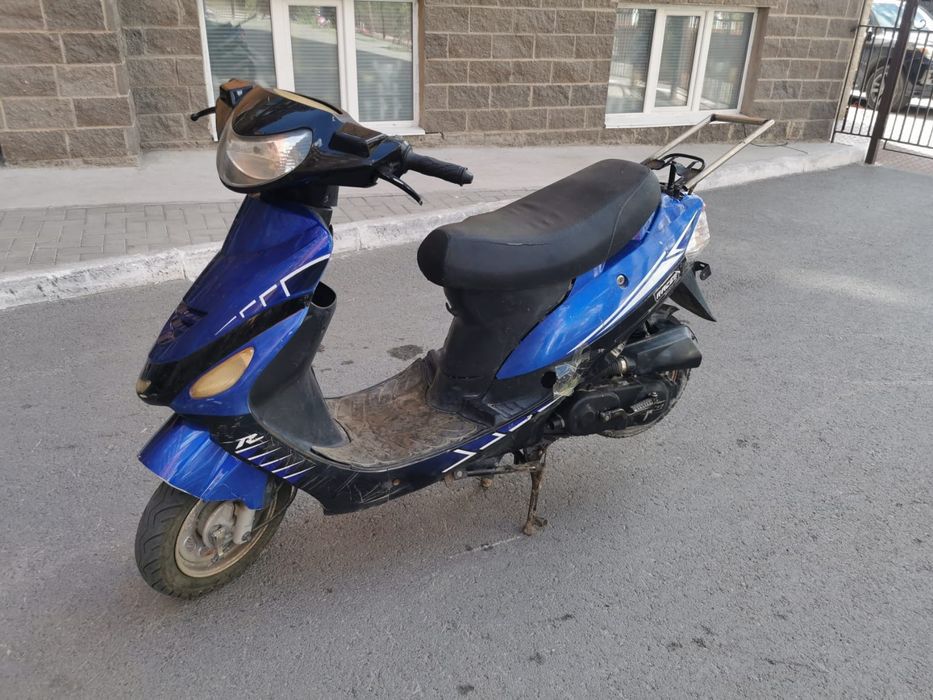 Продаю скутер "Racer meteor" 80 куб
