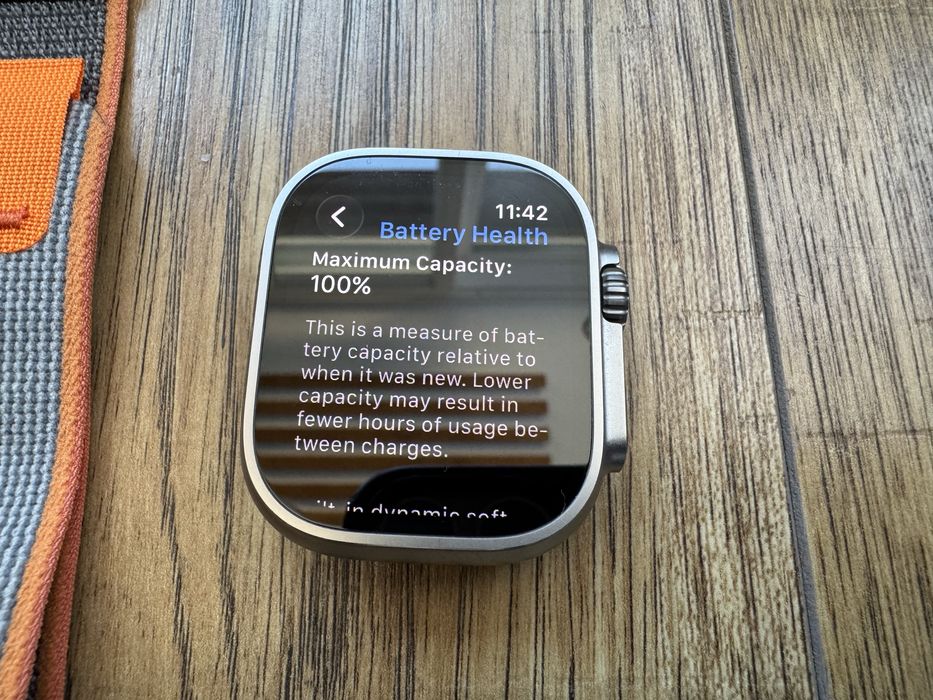 Като нов! Apple Watch Ultra 2 Titanium 100% Battery Health