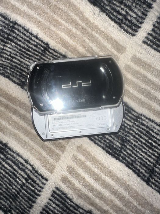 PSP go Modat,intr o conditie foarte buna.