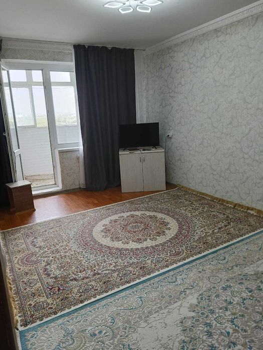 продается двухкомнатная квартира в районе Жилгородок