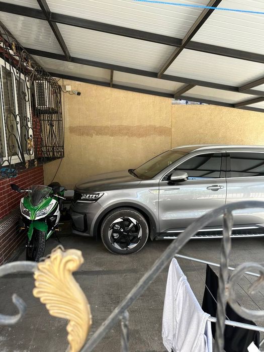 Продажа автомобиля Kia Sorento