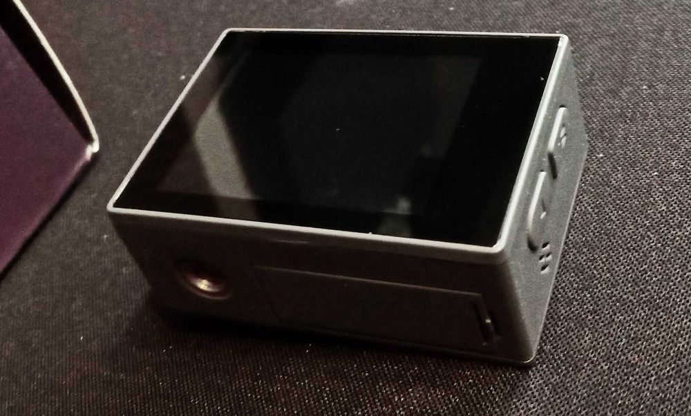 Camera video 4K de actiune sport stil GOPRO sau Osmo