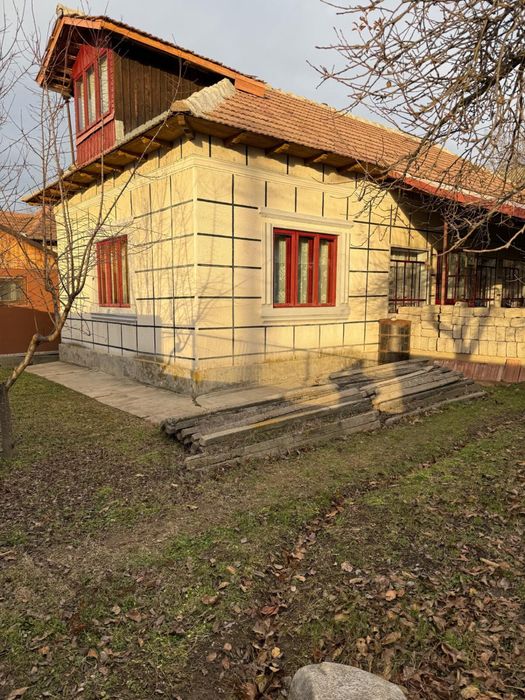 Casa comuna Dragoesti, Valcea
