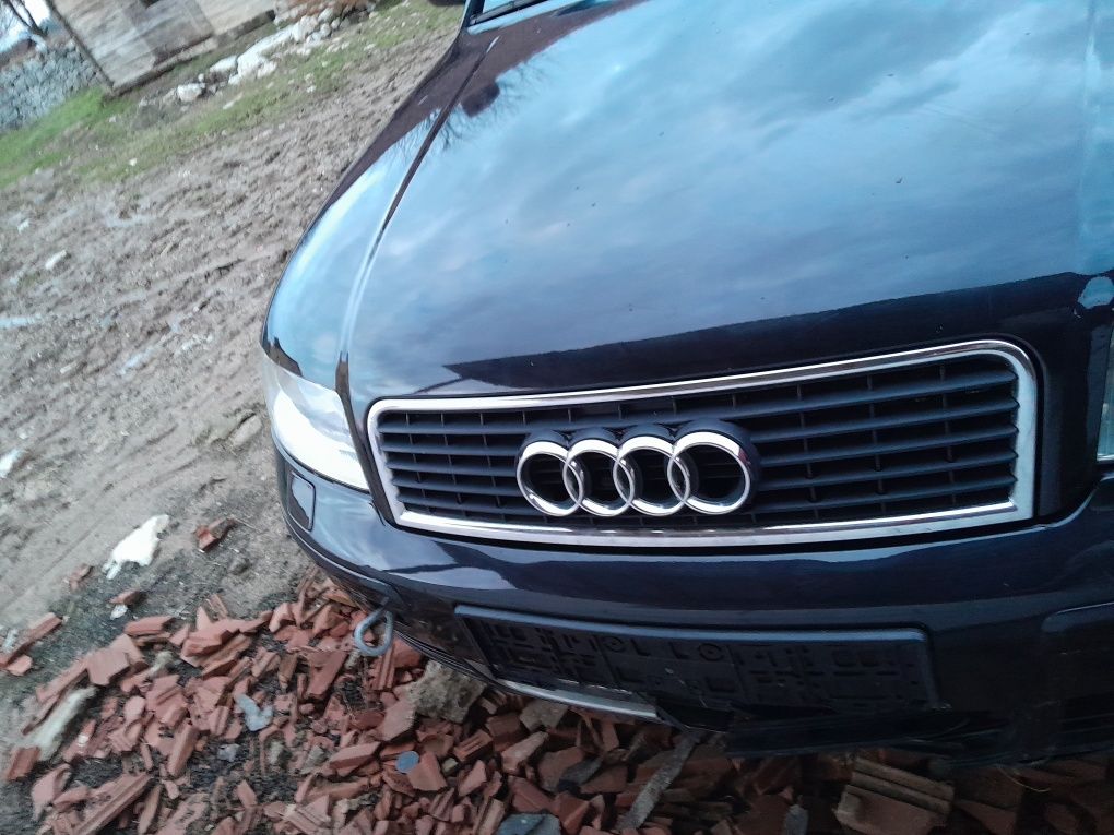 Vând Audi a 4 1.9tdi.