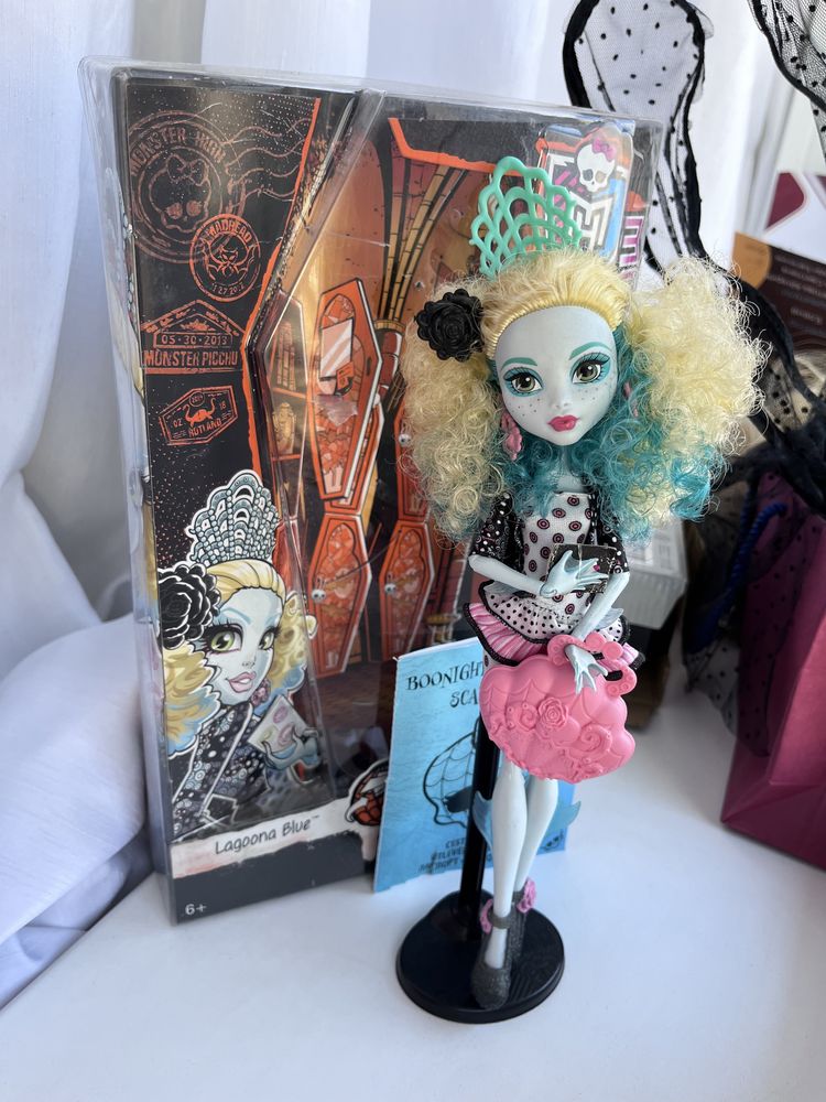 Продам куклу Monster High