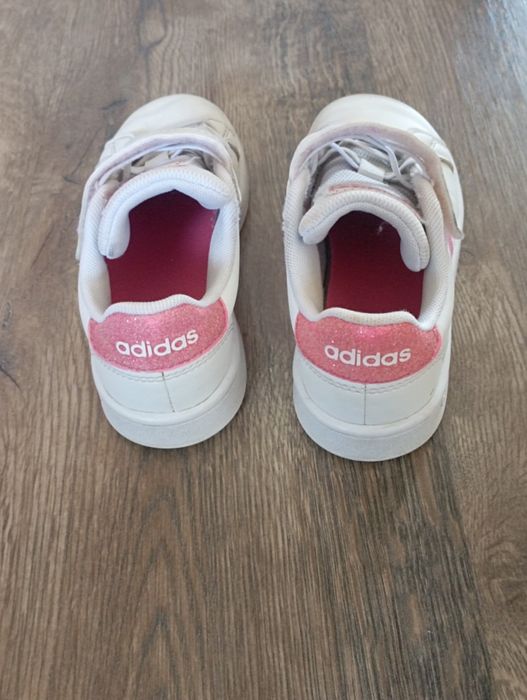 Маратонки  Adidas 28 номер