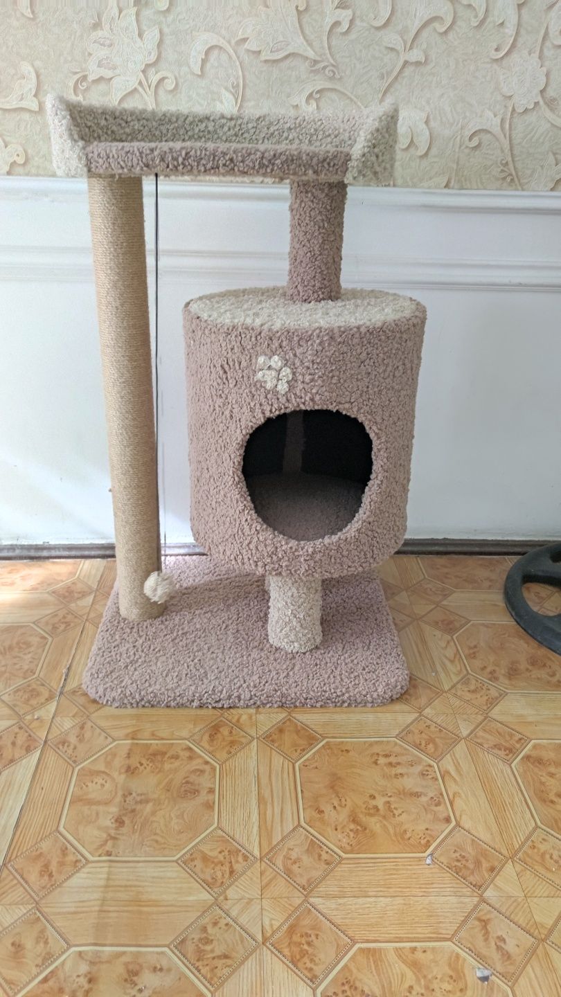 Дом для кошки. Когтеточка для кошек. Зоодомики
