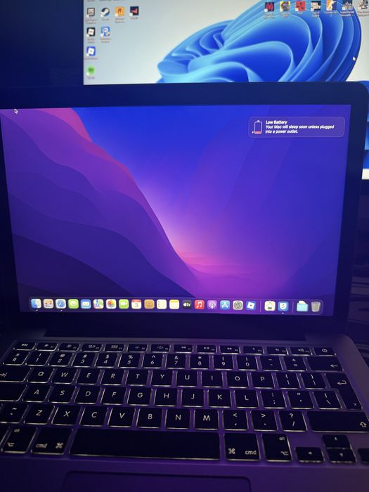 MakBook pro retina 2015 13-inch i7