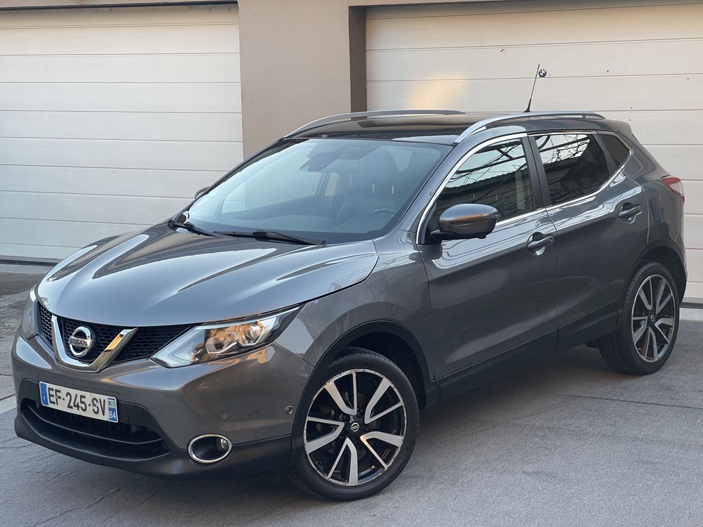 Nissan Qashqai Tekna•1.5dCi•IncalzireS•Camere360°•LED•Piele•Pano•Euro6