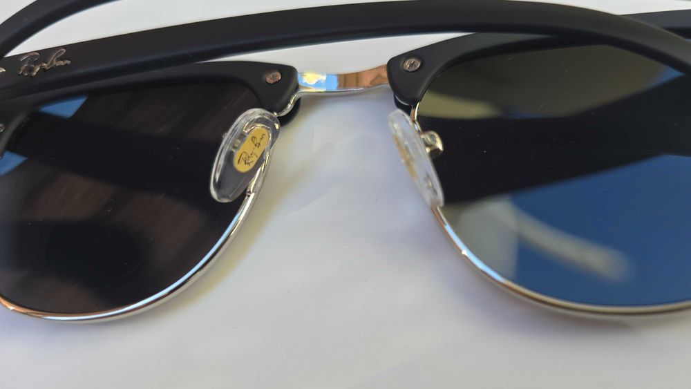 Ochelari de soare Rayban Clubmaster rama argintie