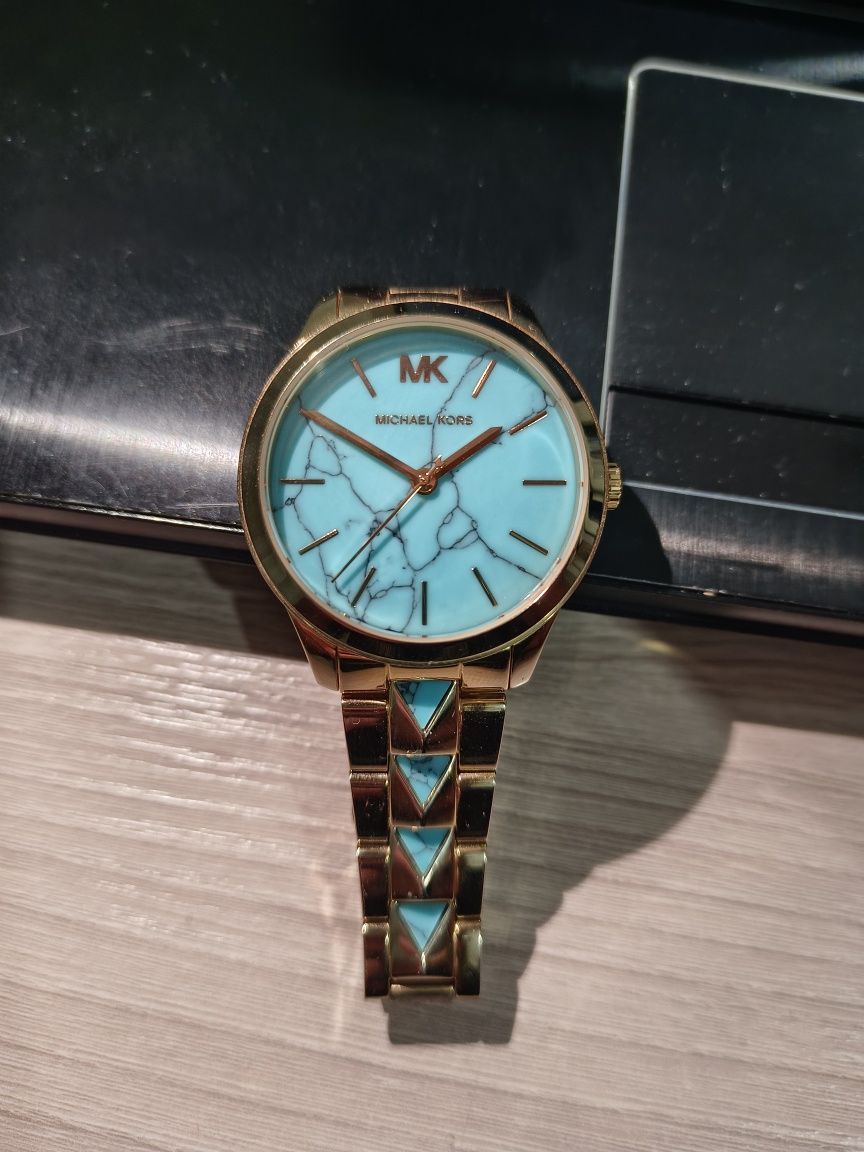 Часы Michael Kors