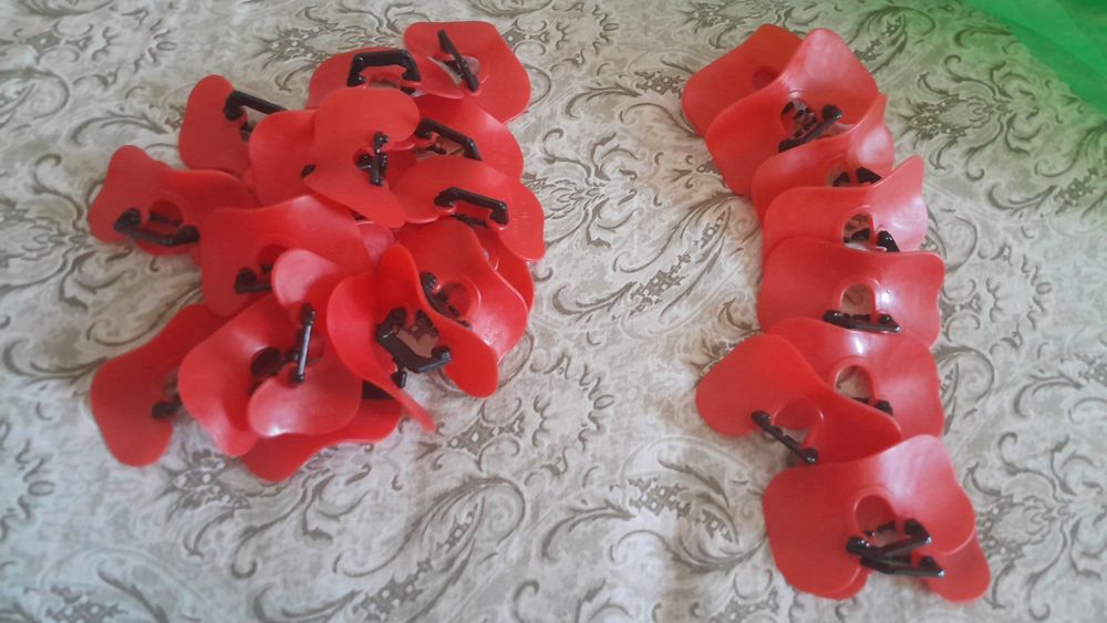 Очки для кур от расклёва