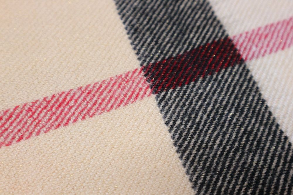 Sal/ fular cashmere - un cadou calduros :)