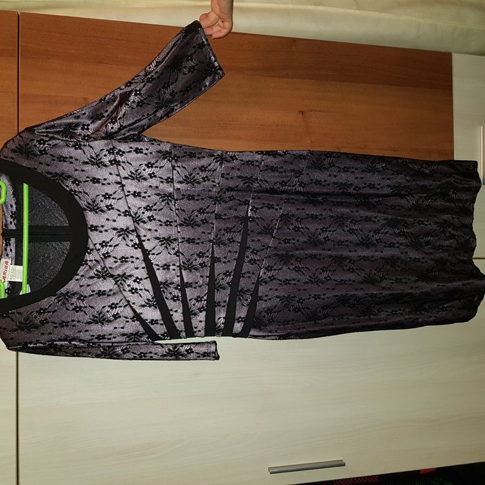 Rochie eleganta ocazie dantela mov /negru maneca 3/4