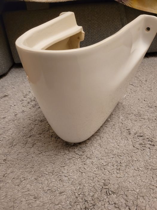 Semipiedestal lavoar baie alb