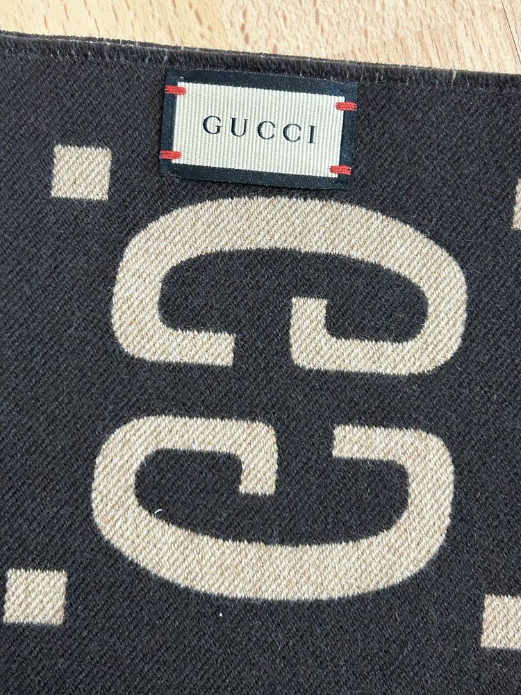 Esarfa Gucci originala